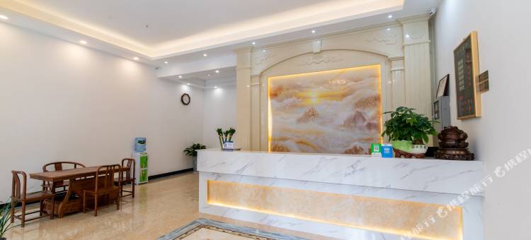 英德云栖主题酒店图片