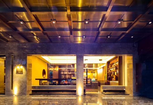 Kasion Pugis Hotel (Yiwu International Trade City) Hotel Overview