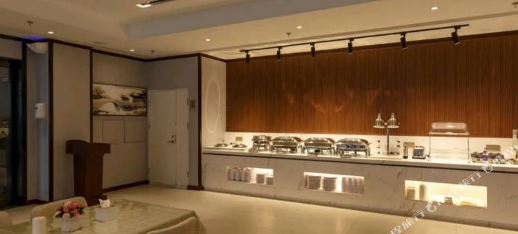 荣兴瑞美精品酒店(沈阳七号街地铁站店)图片
