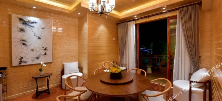 花筑·天颐湖木屋岛度假酒店(岱岳区店)图片