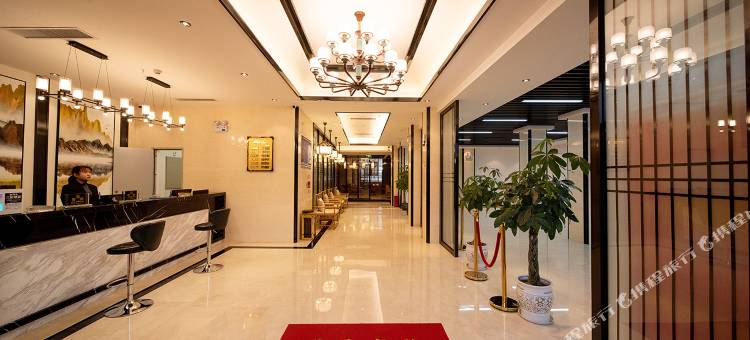 贵阳梦成大酒店(贵黔国际医院总店)图片