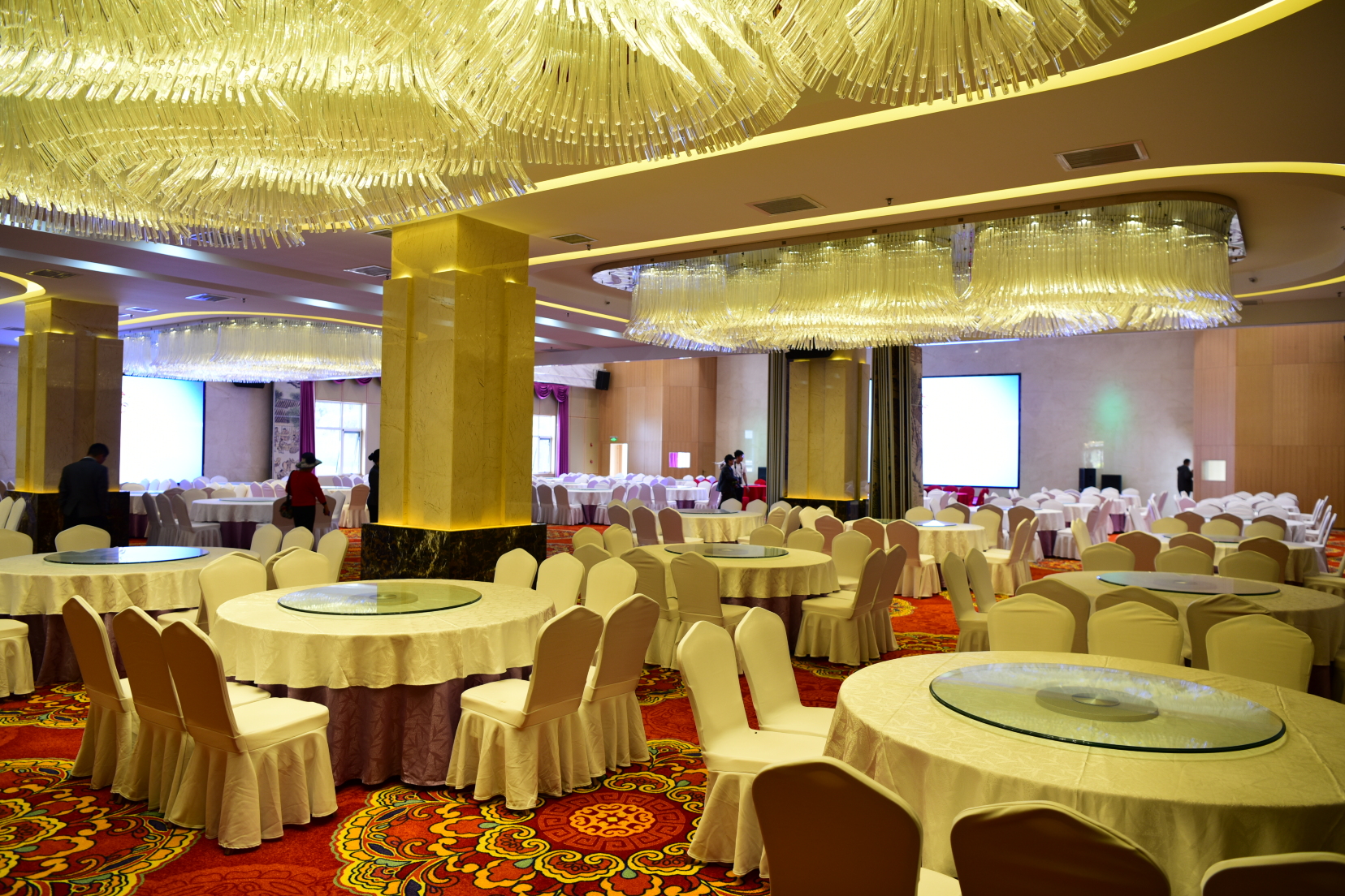 JinxiuHuanglongEco-HolidayHotel Hotel Overview