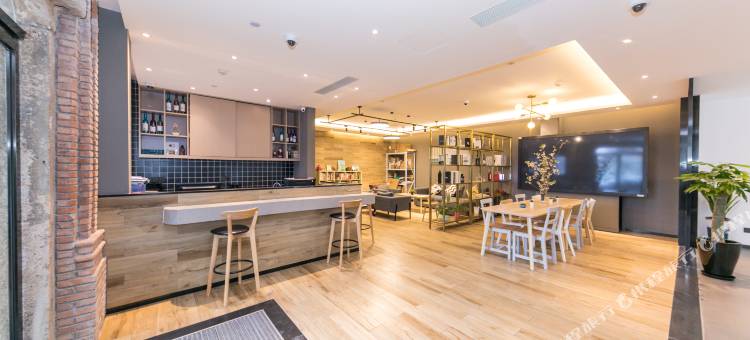 城家公寓酒店(上海新国际博览中心店)图片