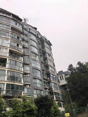 悦亭酒店公寓成都香槟店