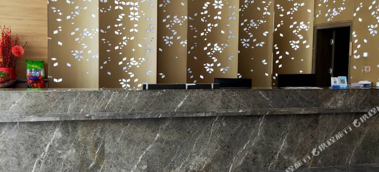 小城印象轻奢酒店(寻乌县政府黄岗山公园店)图片