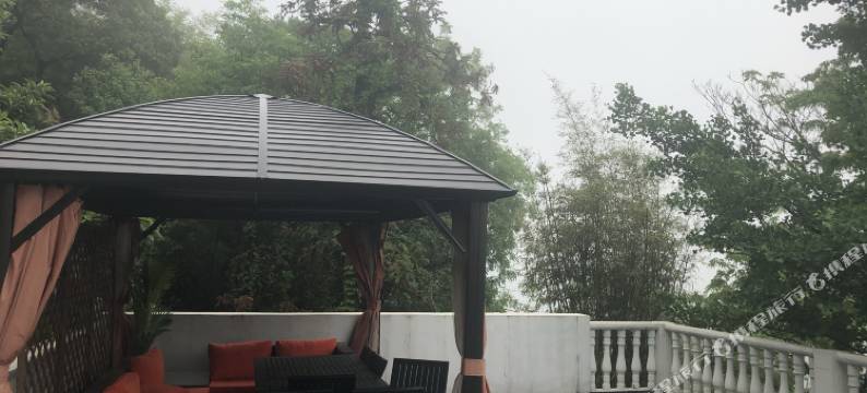 东方山致远山居图片