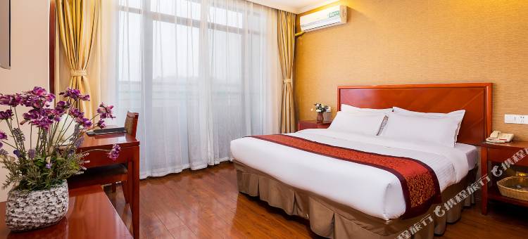 格林豪泰酒店(无锡鼋头渚风景区梅园开原寺地铁站店)图片