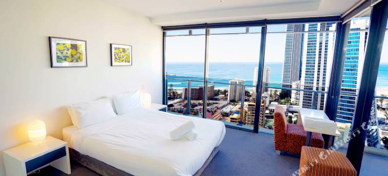 冲浪者天堂卡维尔豪华公寓 - H.P.(Circle on Cavill Surfers Paradise Apartments- H.P.)图片