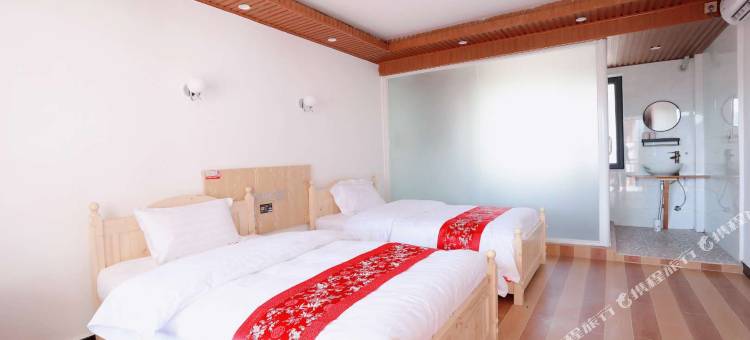 泸沽湖悦诗兰庭民宿图片