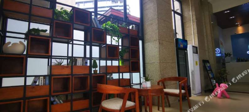 自在美林水居酒店式公寓(三亚湾凤凰水城店)图片