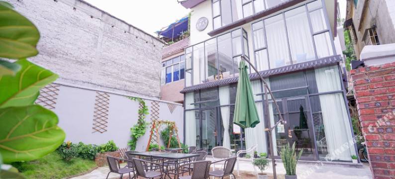 星湖五号民宿(肇庆岩前宝环大道店)图片