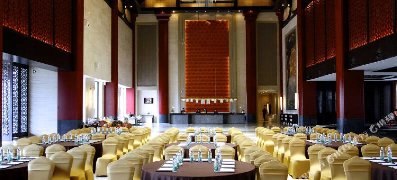 罗平云之梦酒店图片