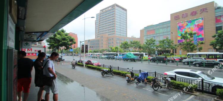 金大姐宾馆(上海仁济医院东院塘桥地铁站店)图片