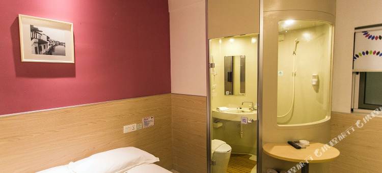 易佰良品酒店(苏州木渎人民医院店)图片