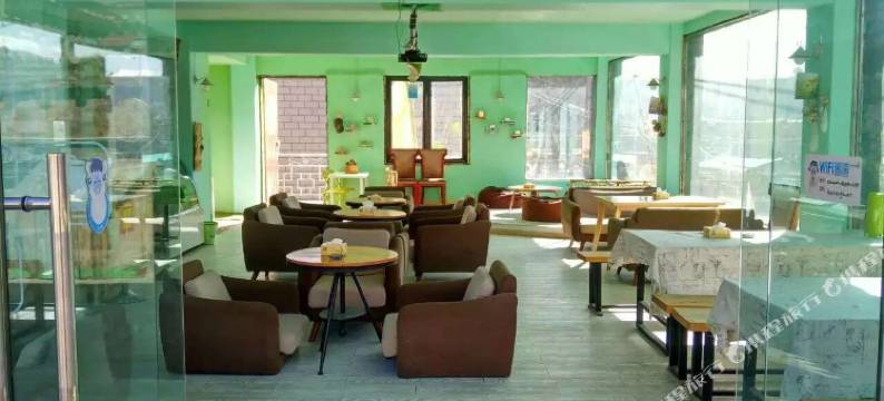 稻城兰卡假日酒店图片