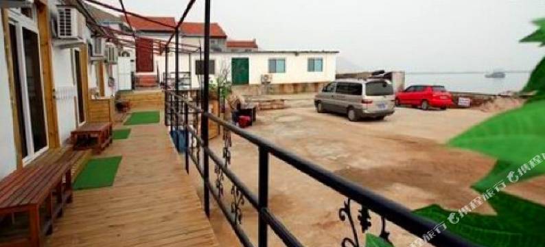 青岛沙子口海边度假观海公寓F8图片