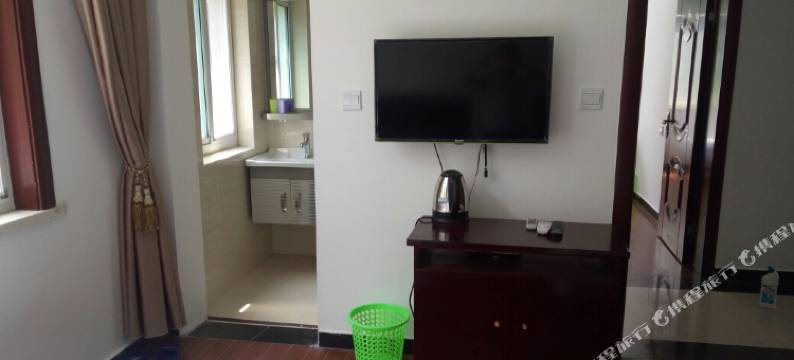 石台秋浦河畔农家乐图片