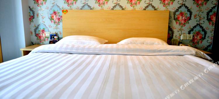 临汾V8商旅客栈图片