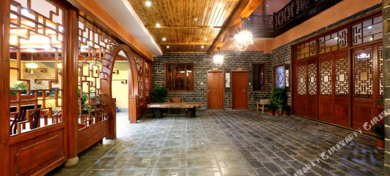 张家界溪布街陆号客栈图片