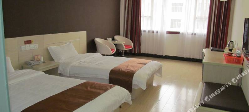 兴国时尚酒店图片