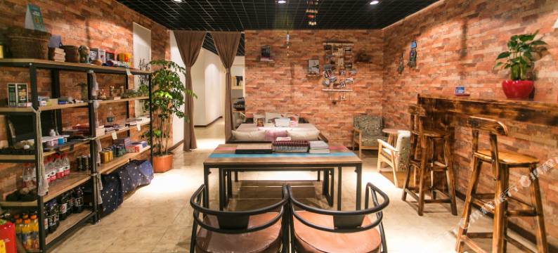 苏州嘘童时代青旅图片