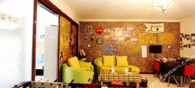 忆小窝青年旅舍(青岛君峰路地铁站店)图片