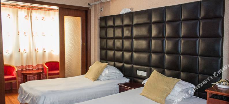 丹阳静园旅馆(金鹰天地购物广场店)图片