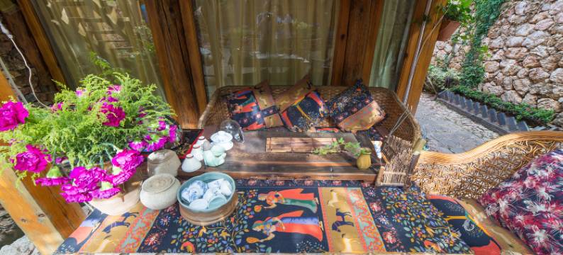 丽江凤衔吉客栈图片