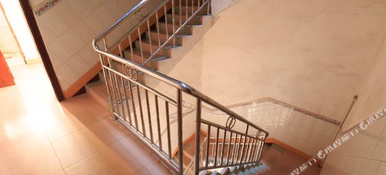 来宾盛裕旅馆图片