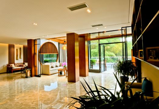 Zhuhai Impression HotelHotel Overview