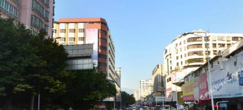 肇庆浪琴酒店(七星岩牌坊店)图片