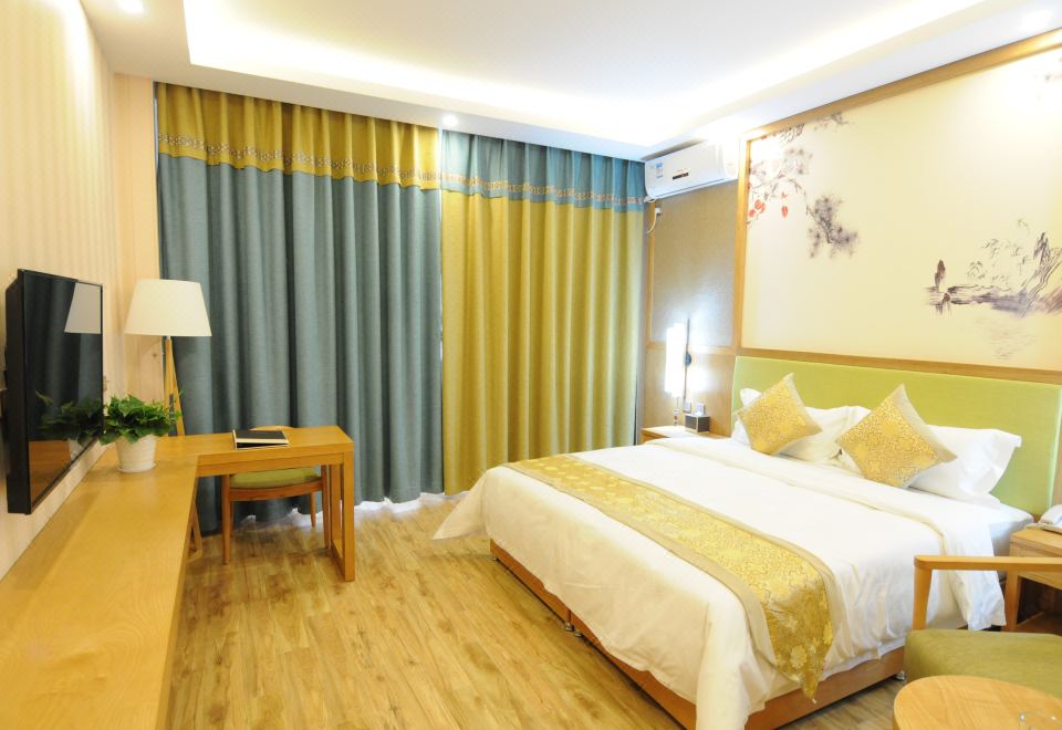  Hotel Overview