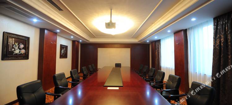 古交龙飞苑金艺大酒店图片