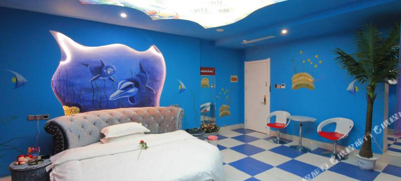 长垣8090优品主题酒店(火车站店)图片