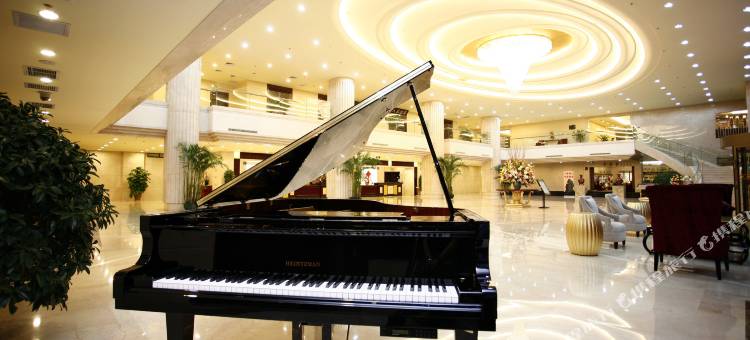 山东政协大厦维景大酒店(大明湖泉城广场店)图片