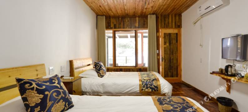 莫干山裸生活客栈图片