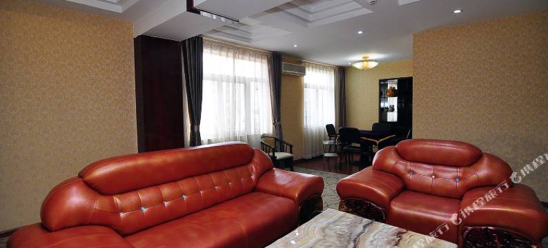 师宗大酒店图片