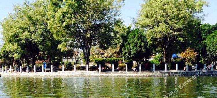 盈江7度商务酒店图片