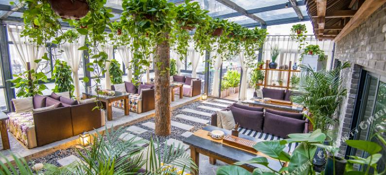 郑州鹰城鑫地饭店图片