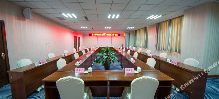博斯腾铁门关大酒店图片
