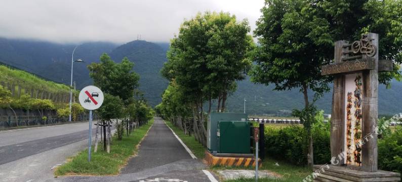 花莲溪畔22号民宿图片