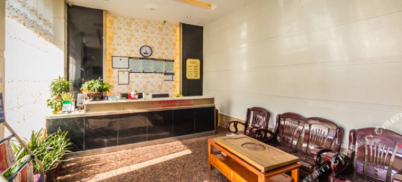 莆田鸿山商务宾馆(万达广场店)图片