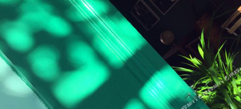 罗平97ROCK书店青年旅舍图片