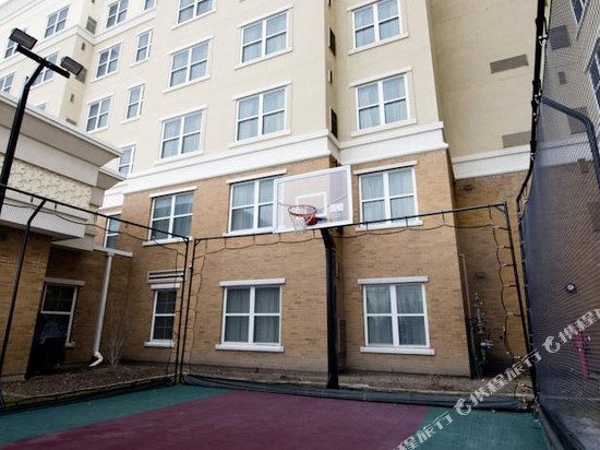 Residence Inn Mississauga-Airport Corporate Centre West