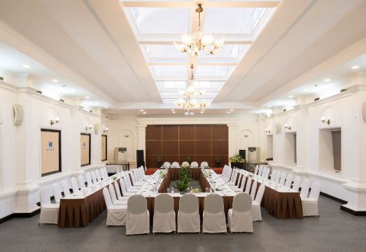 Hoa Binh HotelHotel Overview