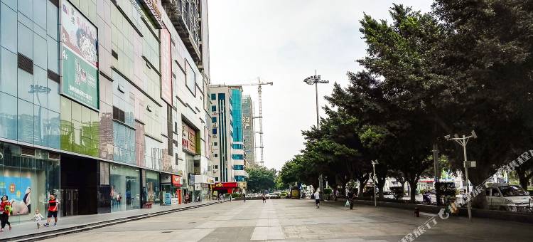 深圳宝安区西乡镇港隆城公寓图片