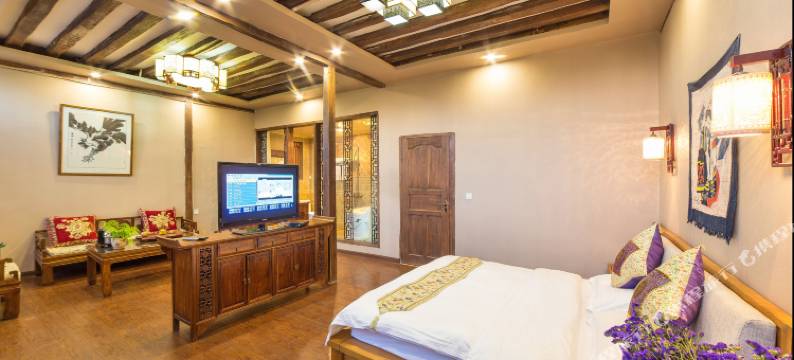 丽江束河古镇蜜语客栈图片