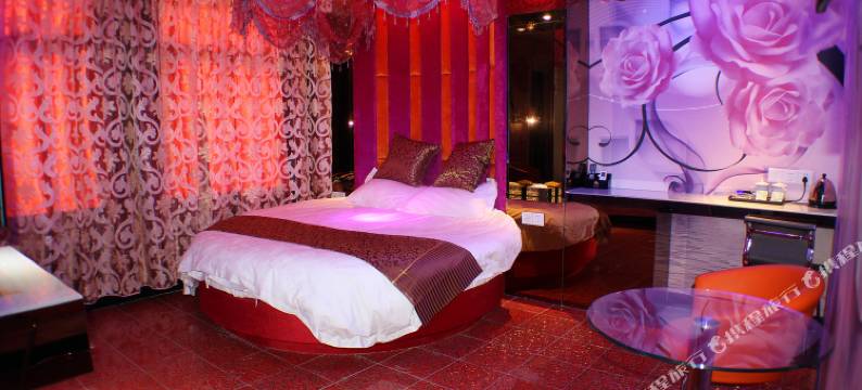 艾九精品酒店(上海洲海路地铁站店)图片