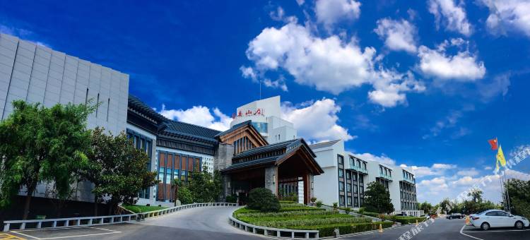 泰安东岳山庄图片