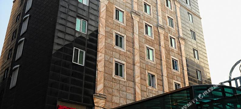 龙仁Poll酒店(Poll Hotel Youngin)图片